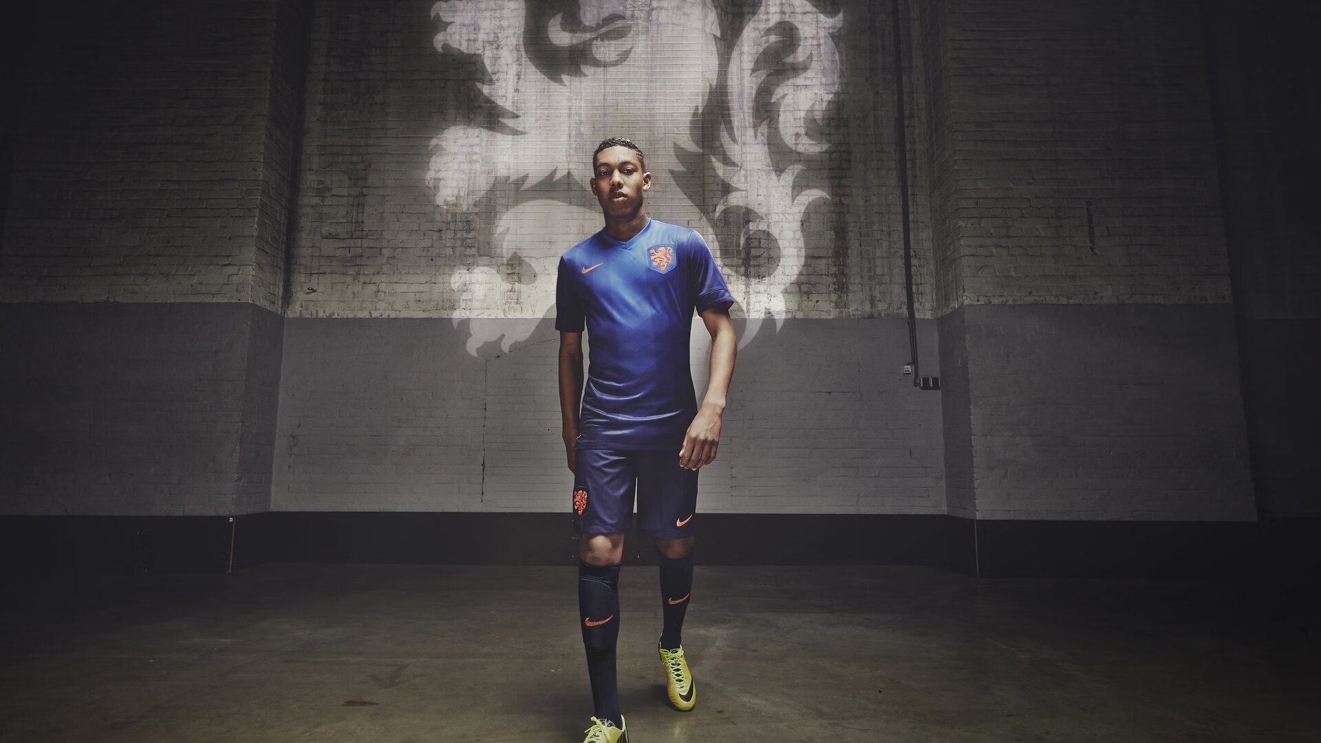 铁壁与闪电，体育史诗中的防守美学，铁壁与闪电，体育防守的美学史诗