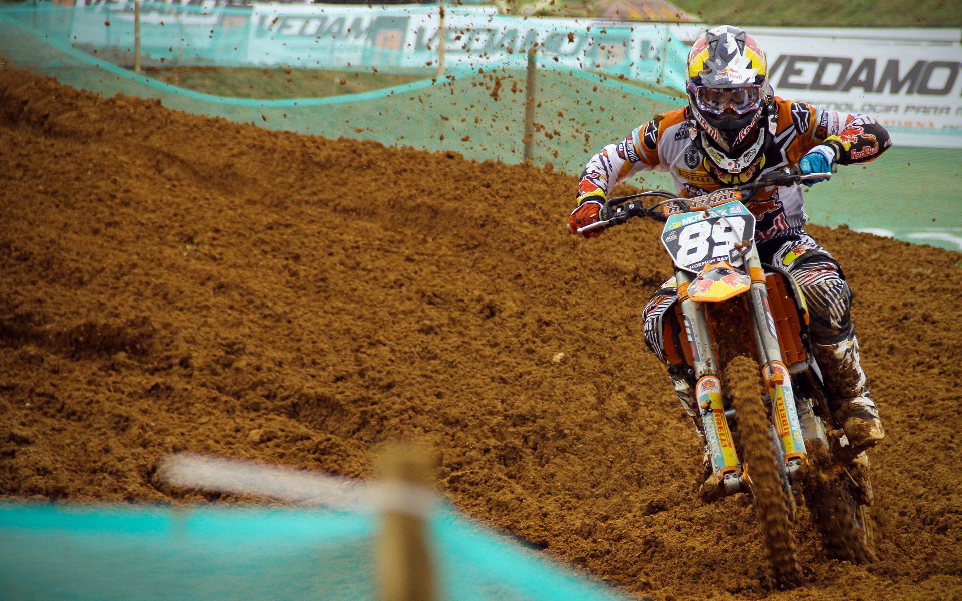 今夜篮板制胜，跨界的激情与场外的博弈，双赢，今夜篮板的跨界战场